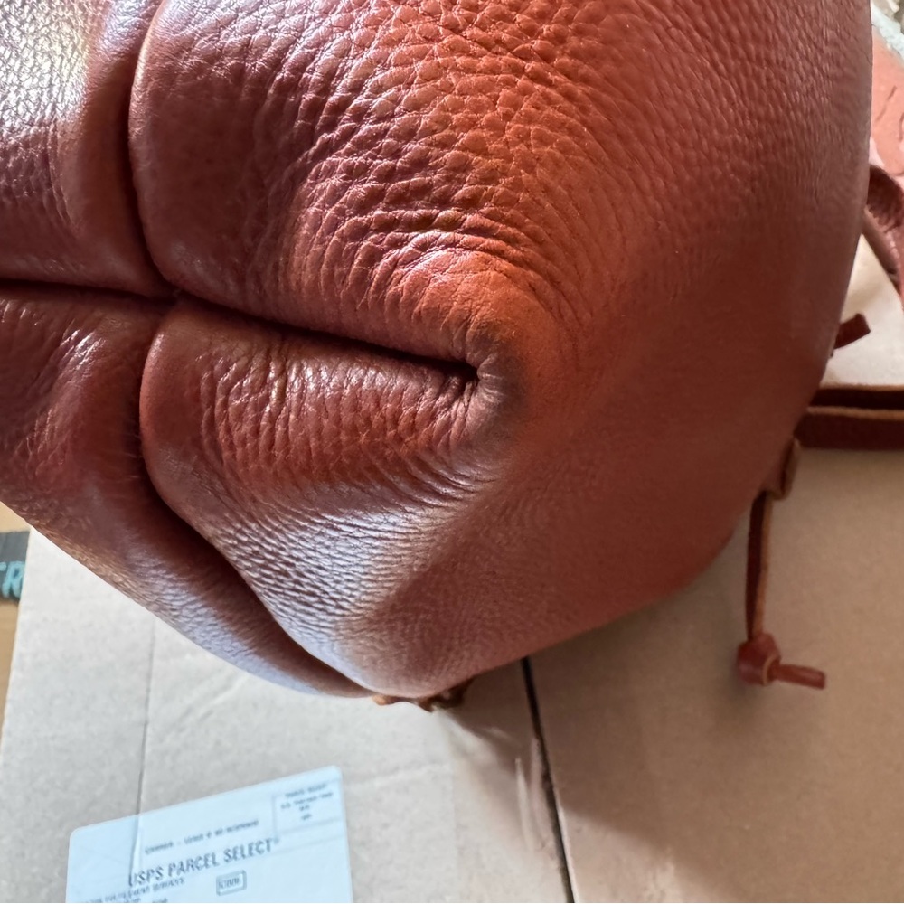 🦄Portland Leather MAPLE large bucket - Picture 6 of 8